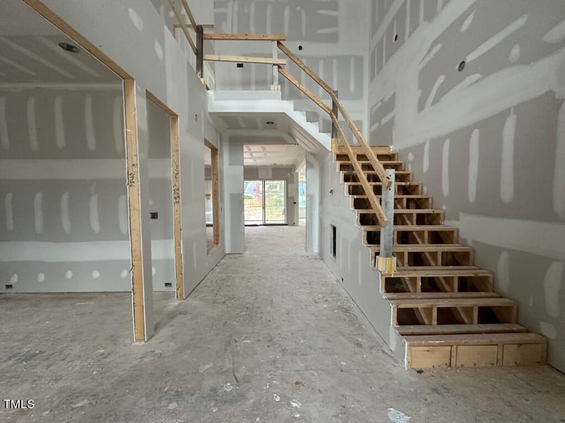 2724 St Marys St, Raleigh, NC 27609