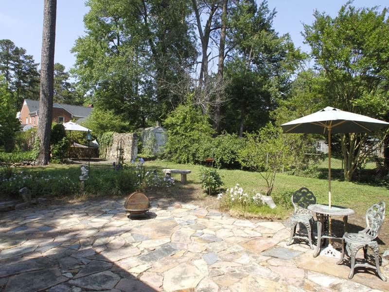 2724 Stuart Dr, Durham, NC 27707