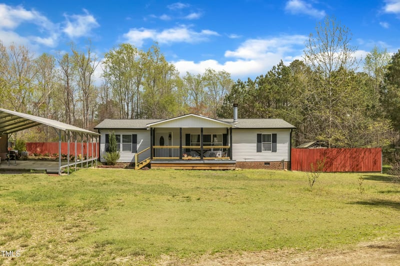 2724 Woodie Dr, Wendell, NC 27591
