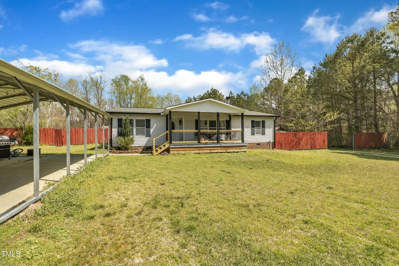 2724 Woodie Dr, Wendell, NC 27591