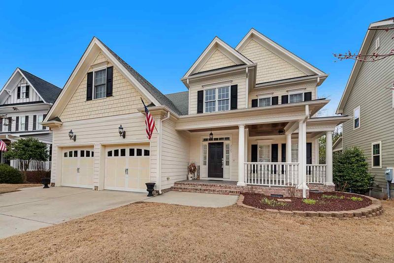 2725 Cameron Pond Dr, Cary, NC 27519