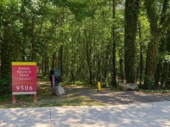 2725 Dahlgreen Rd, Raleigh, NC 27615