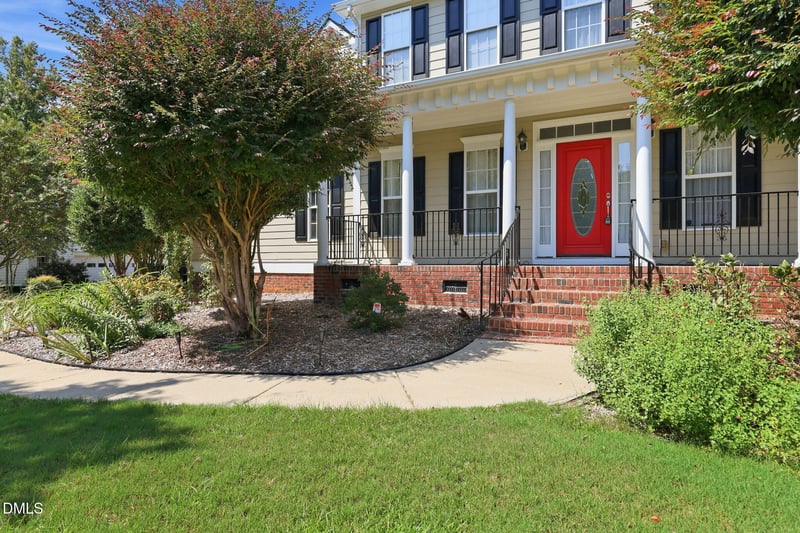 2725 Lautenberg Ln, Willow Springs, NC 27592
