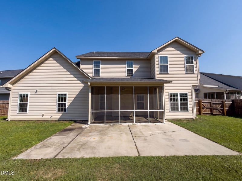 2725 Mosquera Dr, Fayetteville, NC 28306
