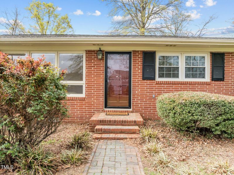2725 Olive Chapel Rd, Apex, NC 27502