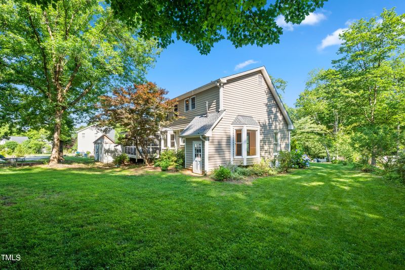 2725 Scottsdale Ln, Raleigh, NC 27613