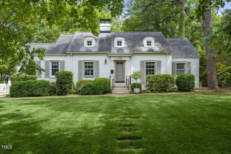 2726 Anderson Dr, Raleigh, NC 27608