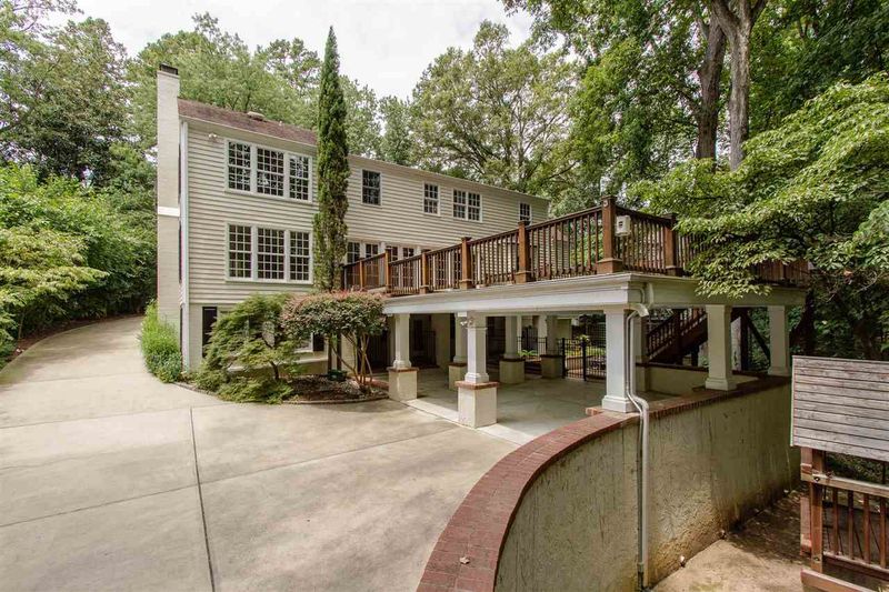 2726 Cambridge Rd, Raleigh, NC 27608