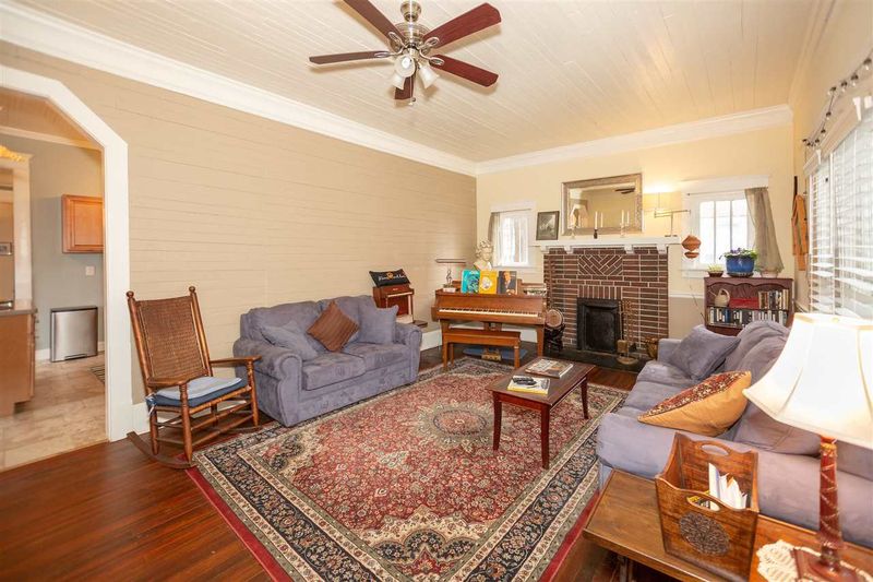 2726 N Roxboro St, Durham, NC 27704