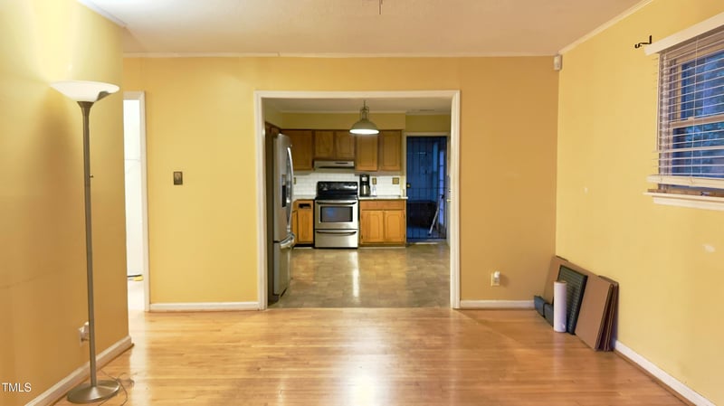 2726 Thelma St, Durham, NC 27704