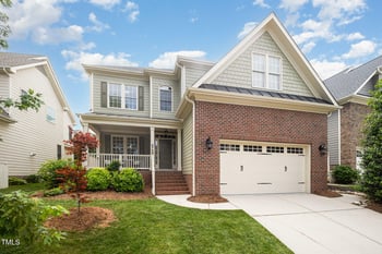 2728 Cameron Pond Dr, Cary, NC 27519