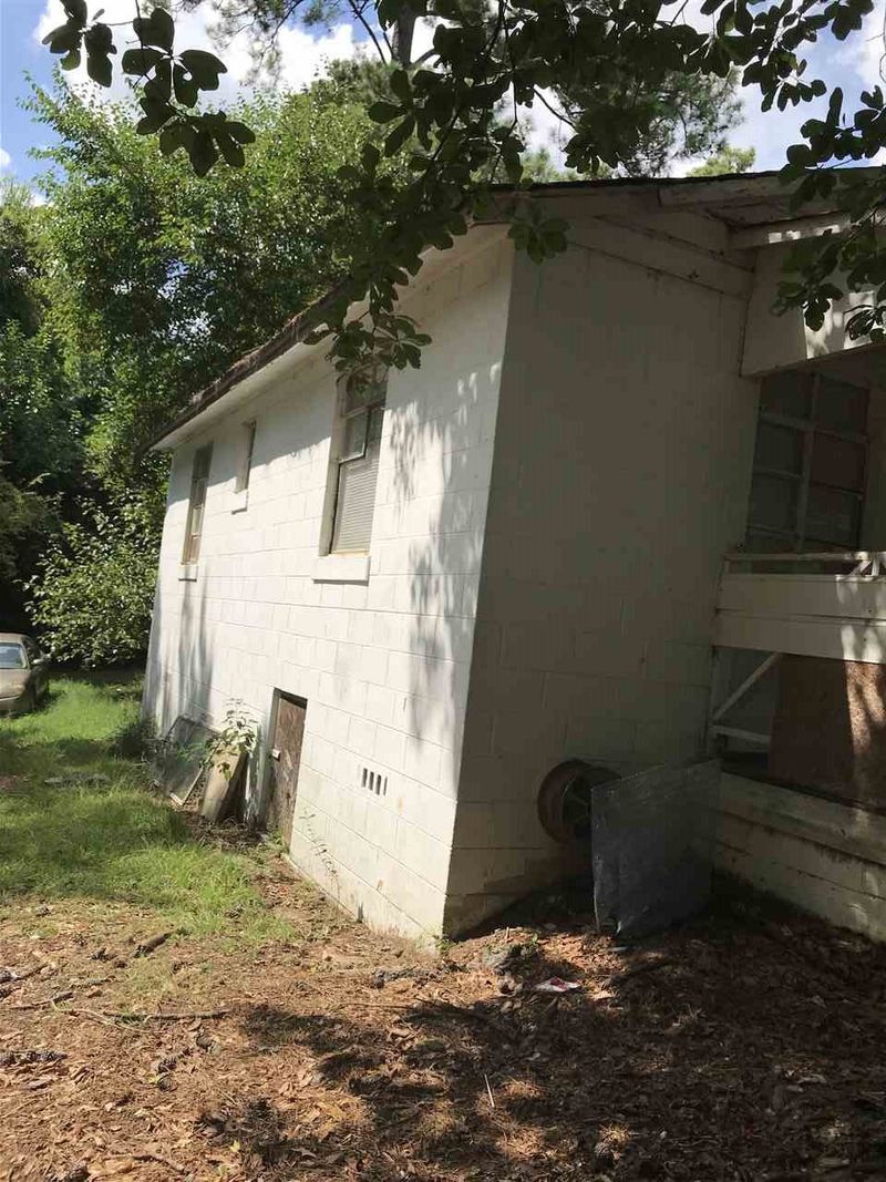 2728 Renfrow Rd, Raleigh, NC 27603