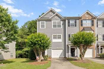 2728 Wyntercrest Ln, Durham, NC 27713