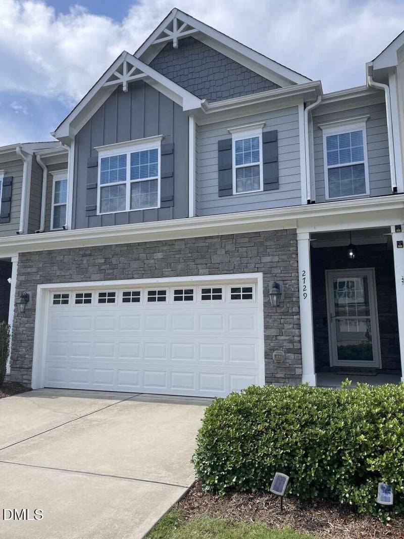 2729 Masonboro Ferry Dr, Apex, NC 27502