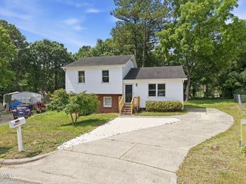 2729 Talbot Ct, Raleigh, NC 27610