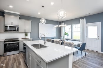 273 Broomside Ave, Raleigh, NC 27603