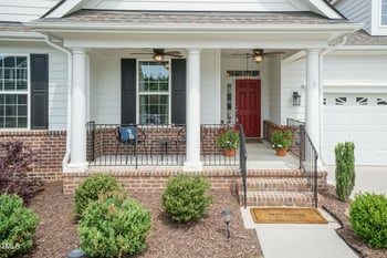 273 Scarlet Tanager Cir, Holly Springs, NC 27540
