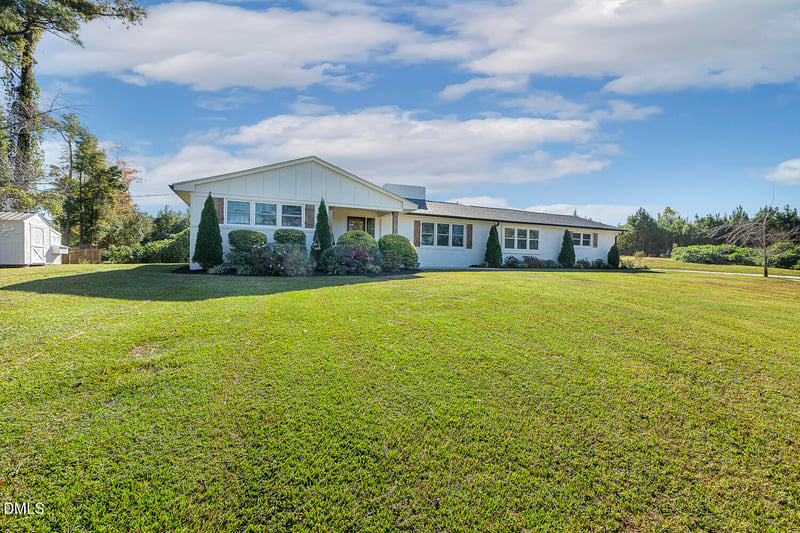 273 Wells Ln, Angier, NC 27501