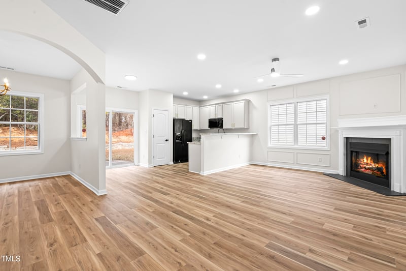 2730 Erinridge Rd, Raleigh, NC 27610