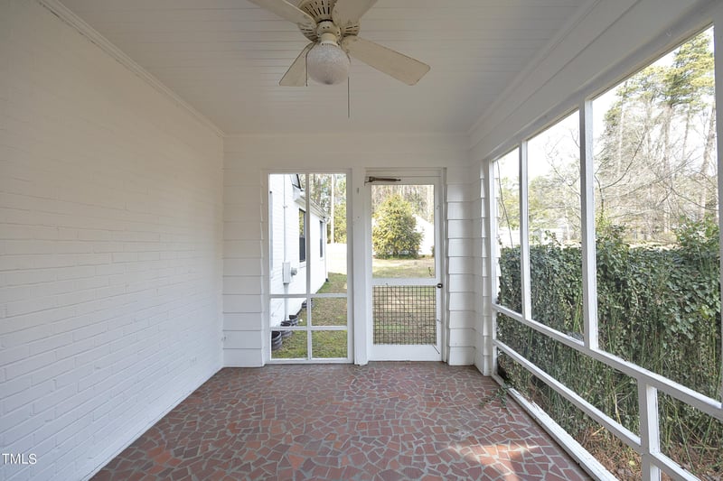 2730 University Dr, Durham, NC 27707