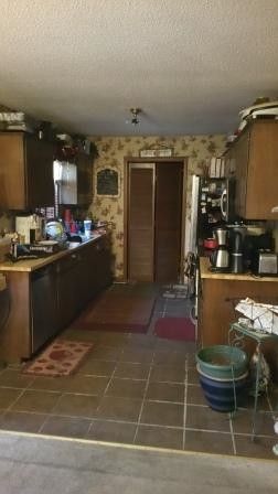 2732 Brigadoon Dr, Clayton, NC 27520