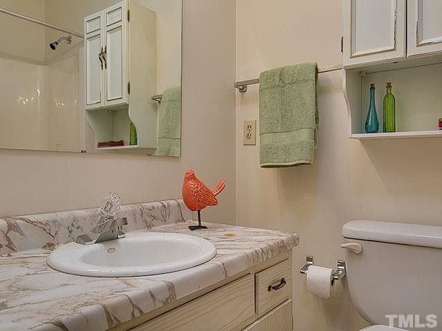 2732 Ellen St, Durham, NC 27705