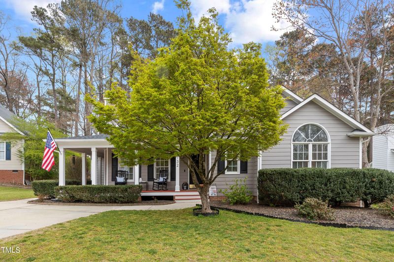 2732 Glastonbury Rd, Apex, NC 27539