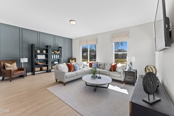 2732 Kempthorne Rd, Cary, NC 27519