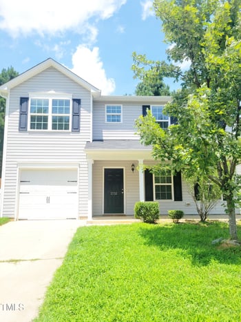 2732 Maybrook Crossing Dr, Raleigh, NC 27610