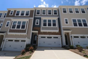 2733 Hunter Woods Dr, Apex, NC 27502