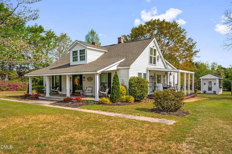 2733 Johnny Baker Rd, Willow Springs, NC 27592