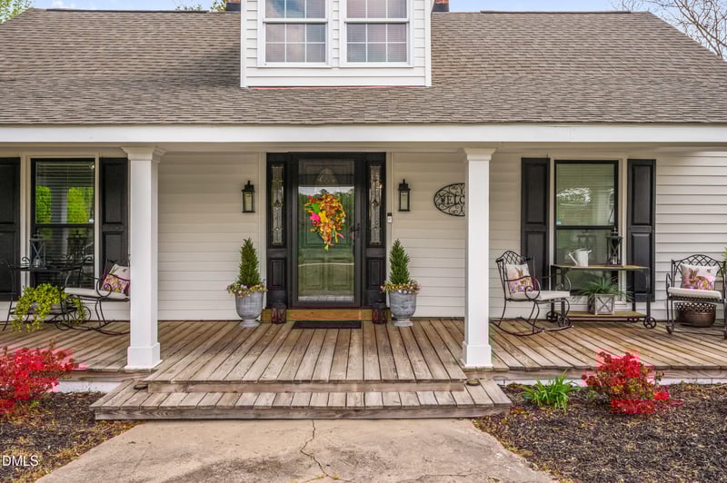 2733 Johnny Baker Rd, Willow Springs, NC 27592