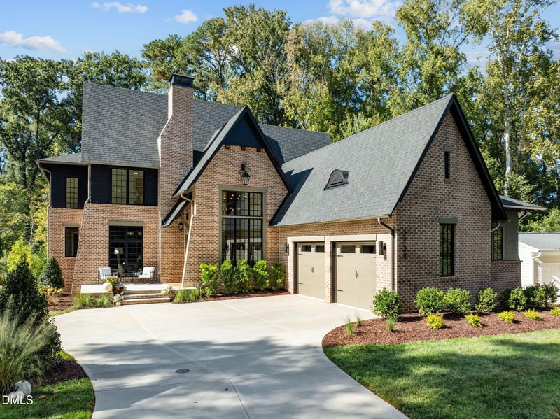 2733 Rothgeb Dr, Raleigh, NC 27609