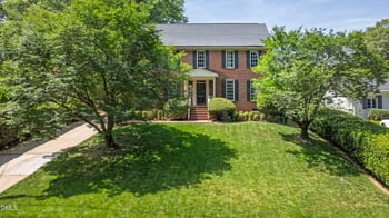 2733 Toxey Dr, Raleigh, NC 27609