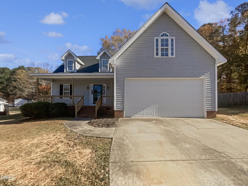 2734 Sunnybrook Dr, Sanford, NC 27330