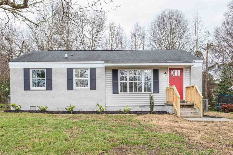 2734 Weldon Ter, Durham, NC 27703