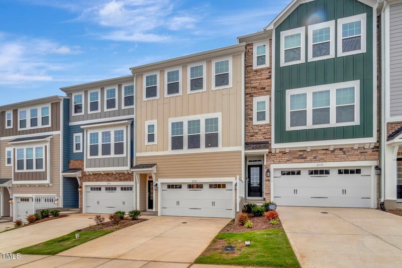 2735 Hunter Woods Dr #571, Apex, NC 27502