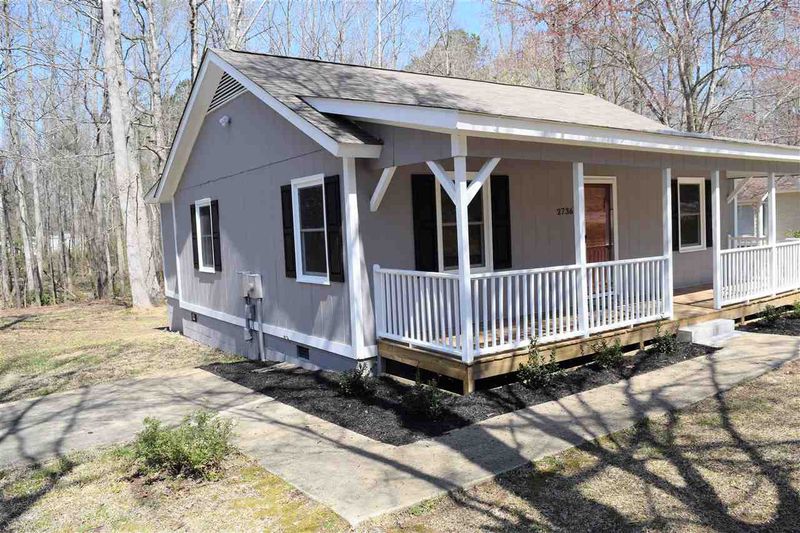 2736 Brigadoon Dr, Clayton, NC 27520