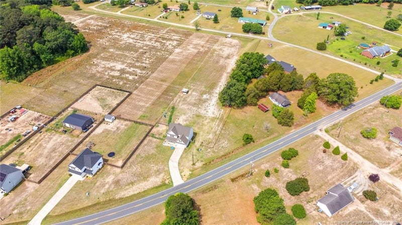 2736 John Hall Rd, Fayetteville, NC 28312