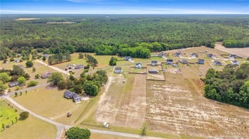 2736 John Hall Rd, Fayetteville, NC 28312