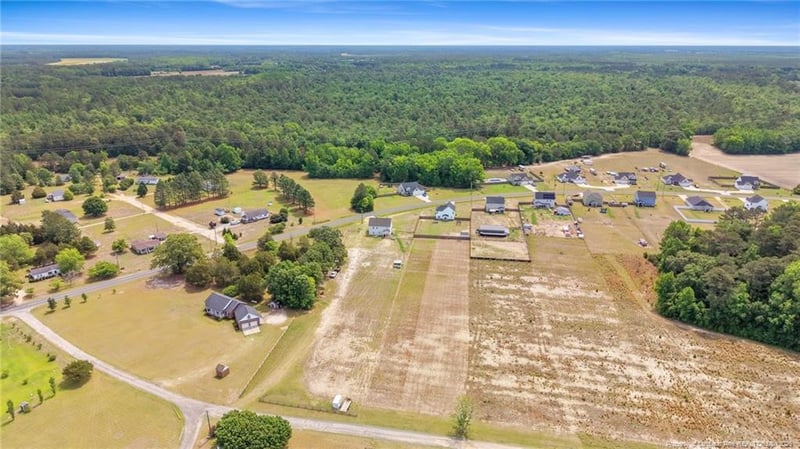 2736 John Hall Rd, Fayetteville, NC 28312