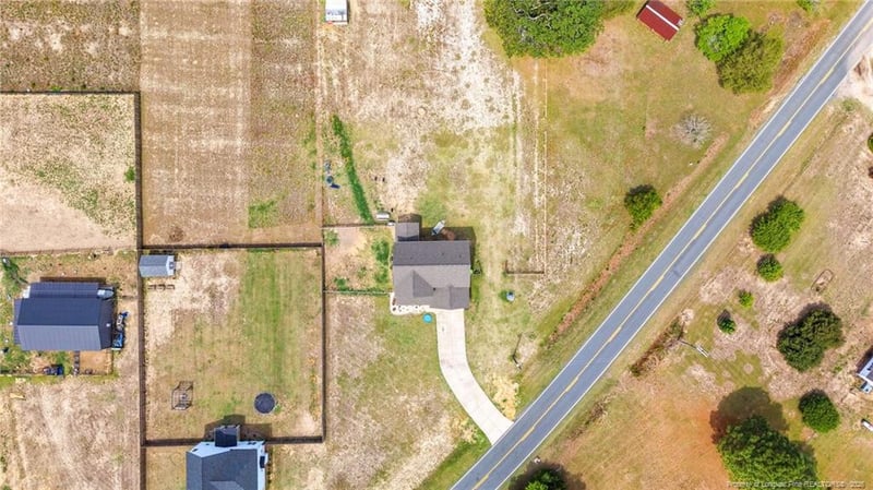 2736 John Hall Rd, Fayetteville, NC 28312