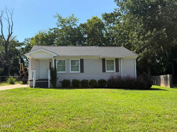 2736 Knowles St, Raleigh, NC 27603