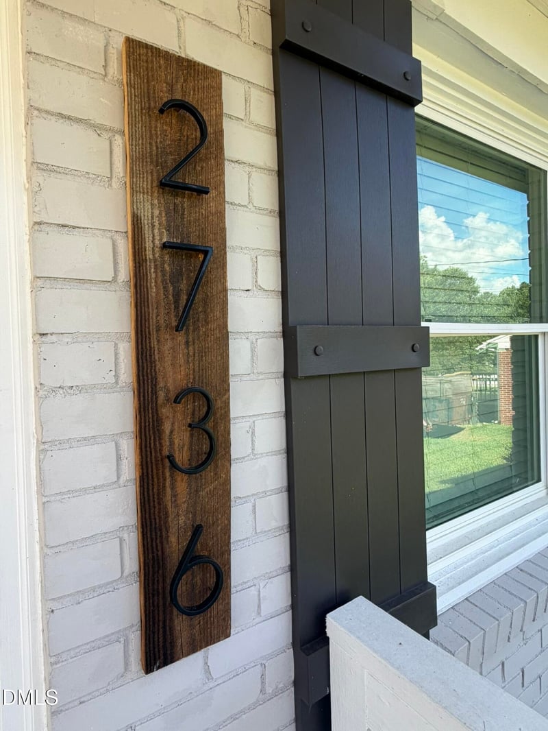 2736 Knowles St, Raleigh, NC 27603
