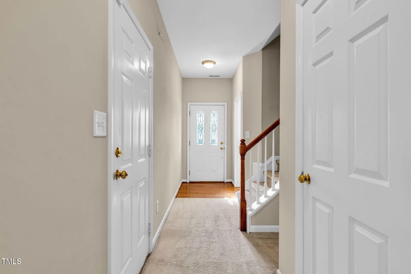 2737 Andover Glen Rd, Raleigh, NC 27604