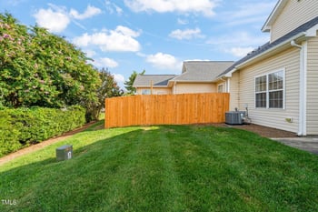 2737 Andover Glen Rd, Raleigh, NC 27604