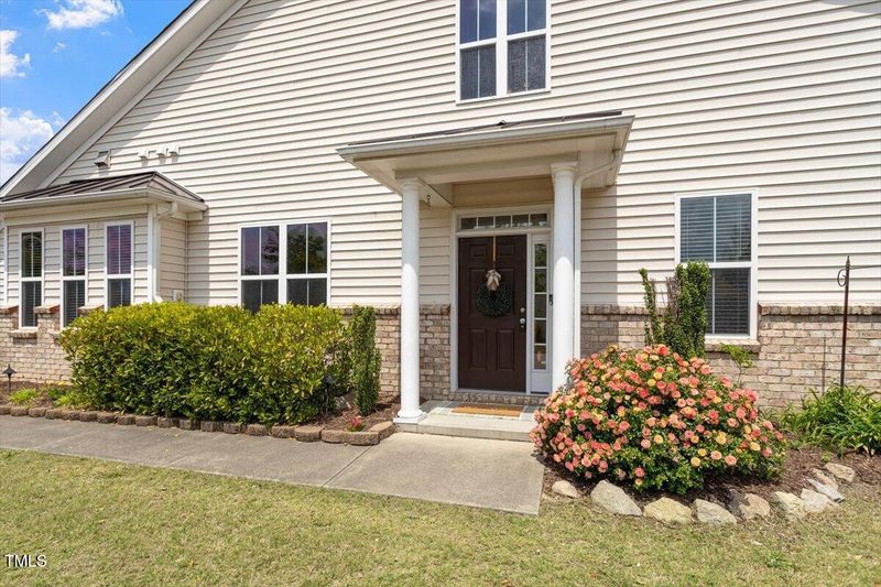 2737 Casper Creek Ln, Raleigh, NC 27616