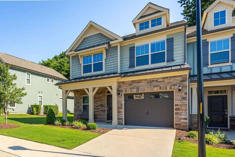 2737 Cypress Pointe Ln, Raleigh, NC 27614
