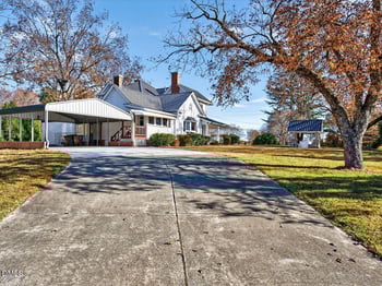 2737 Davis Dr, Cary, NC 27519