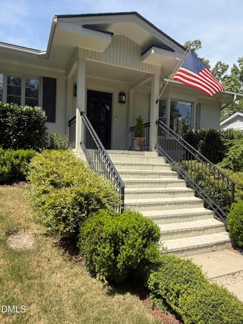 2737 Toxey Dr, Raleigh, NC 27609